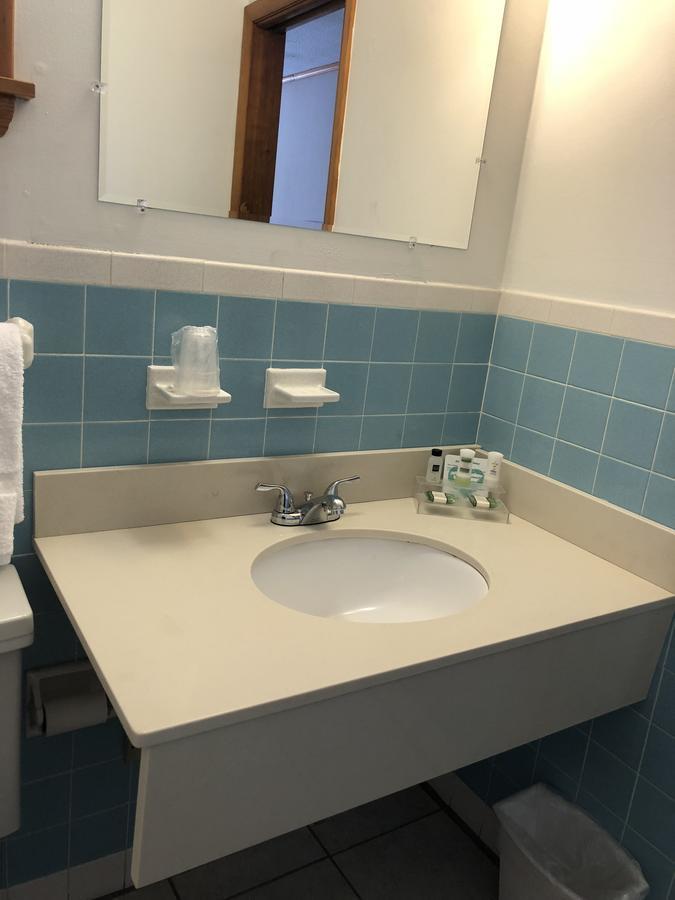 كوينزبيري Wakita Court Motel المظهر الخارجي الصورة